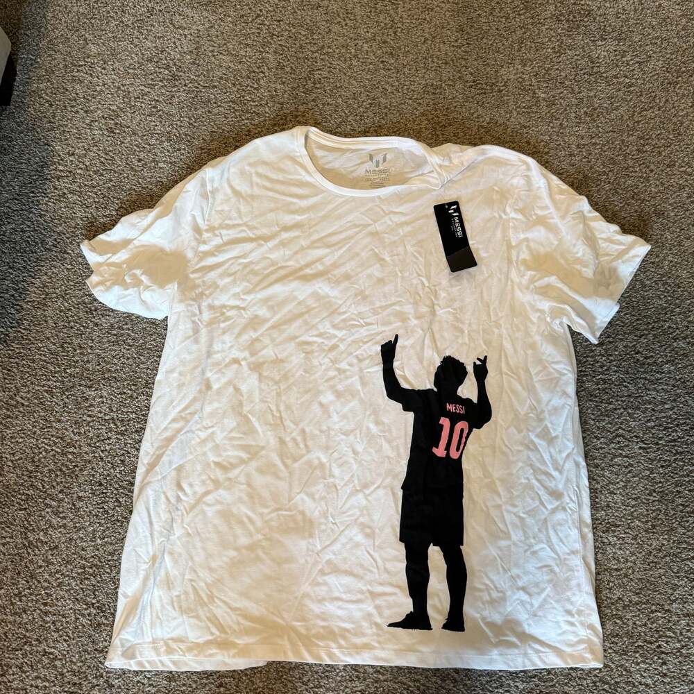 NWT Old Navy Messi Collection T-shirt Adult Large White SS Unisex
